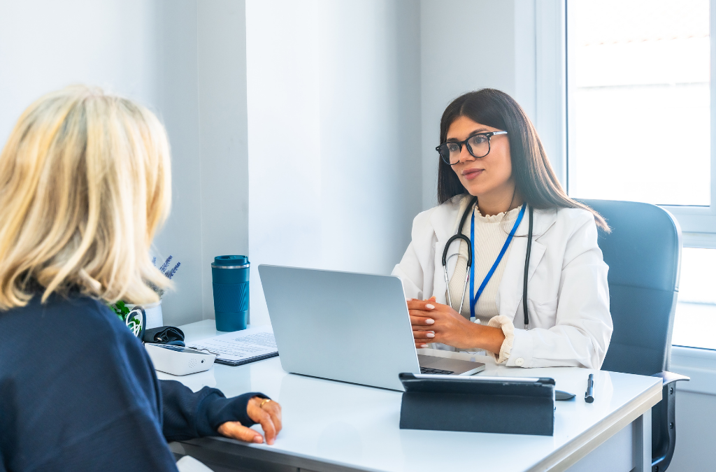 Spraakgestuurd rapporteren: minder administratie, meer tijd voor zorg